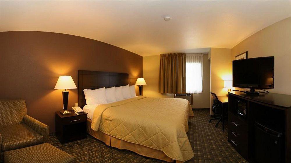 Quality Inn & Suites Decorah Exterior foto