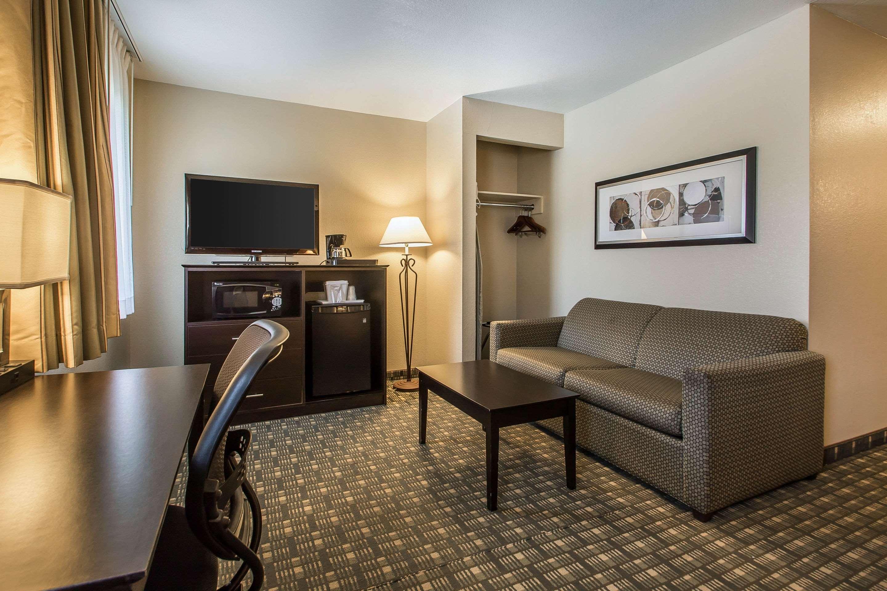 Quality Inn & Suites Decorah Exterior foto